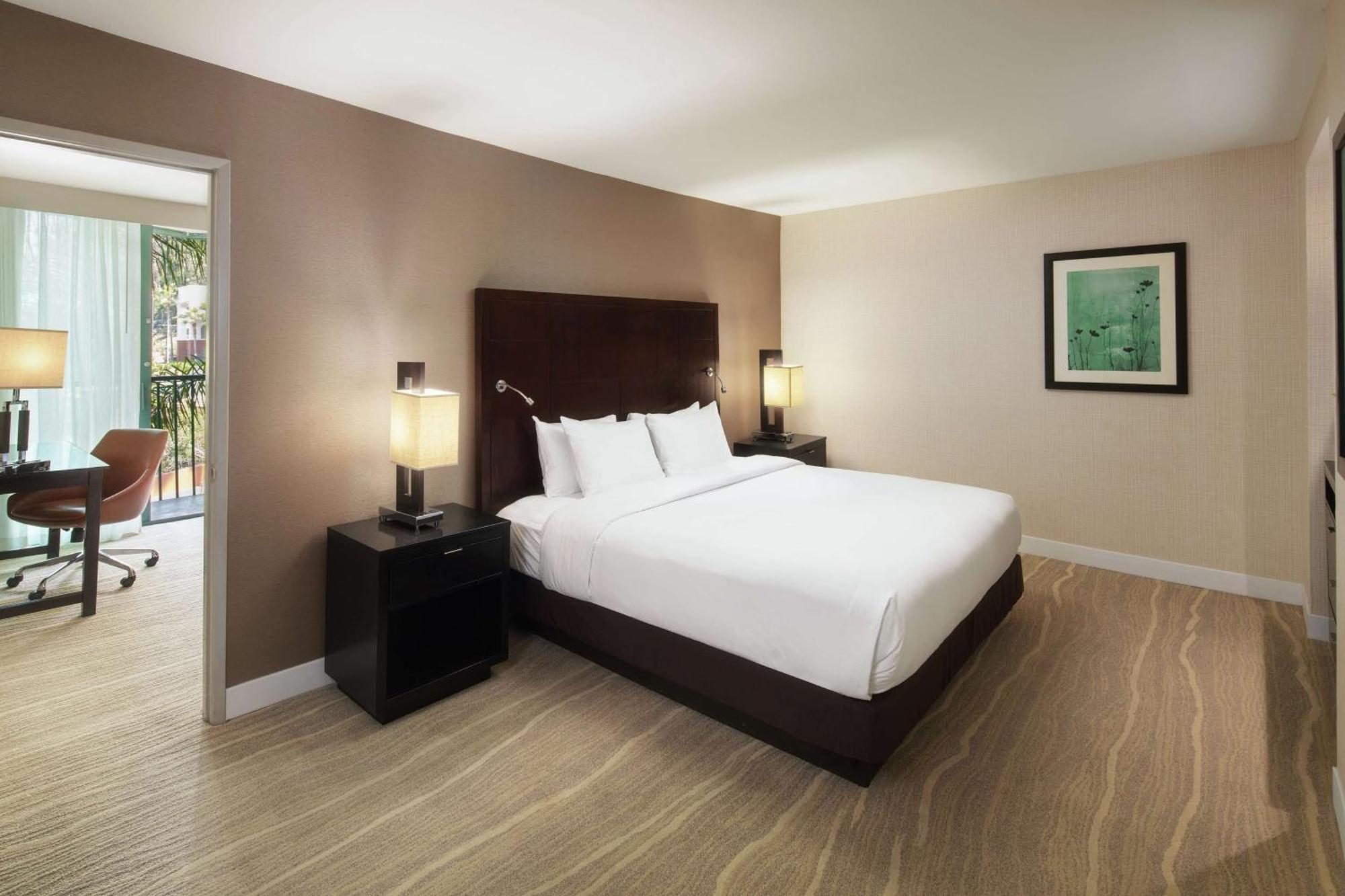 Doubletree By Hilton San Diego Hotel Circle Ngoại thất bức ảnh