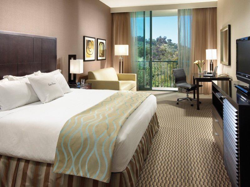 Doubletree By Hilton San Diego Hotel Circle Ngoại thất bức ảnh